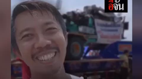 ทีมสูบน้ำซิ่งมาช่วยเเล้วชาวสกลฯ