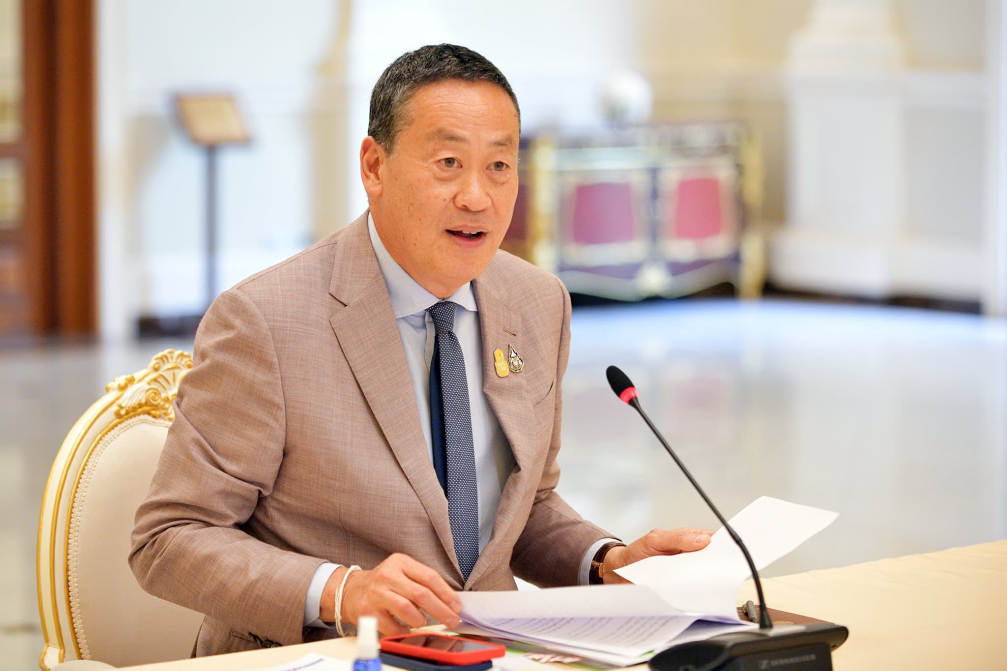 นายกฯ ชื่นชม “กองทัพ” แบ่งที่ทหารให้ประชาชนทำกิน