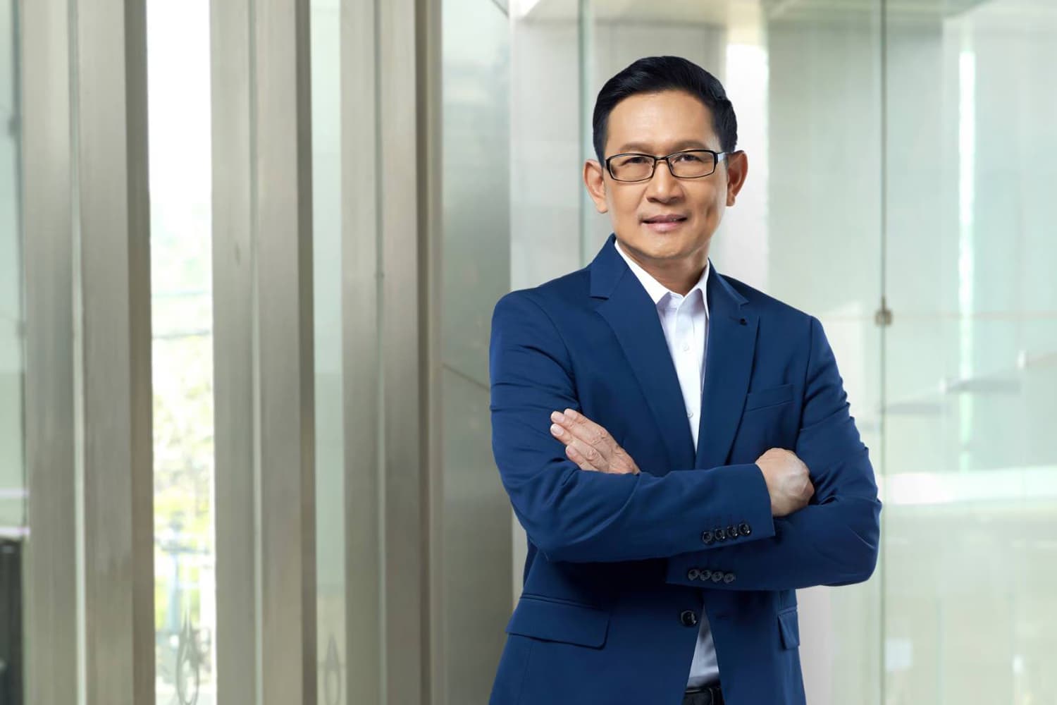 “รมว.พลังงาน” สั่งเบรกส่งออกน้ำมัน-เปิดศูนย์วอร์รูมติดตามสถานการณ์ตะวันออกกลาง