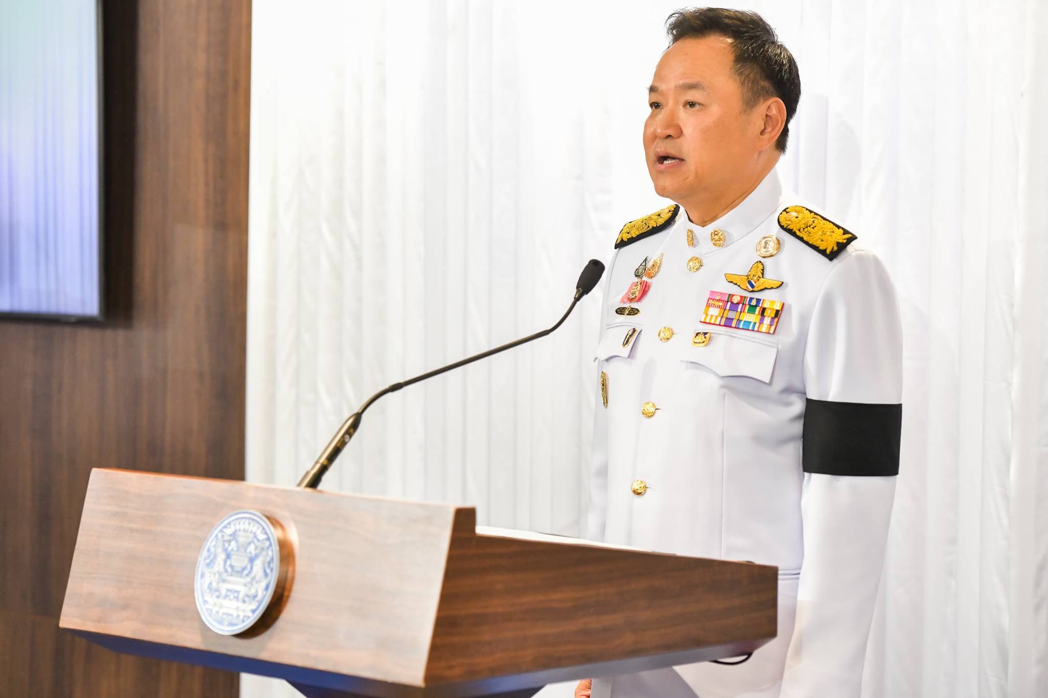 “อนุทิน” นำครม.นัดพิเศษค่ำนี้ ลุ้นหั่นราคาน้ำมัน หนุนลดภาระประชาชนก่อนสงกรานต์