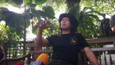 Live “เสก โลโซ” เปิดหมดเปลือกครั้งเเรก หลังถูกจับเพราะยิง 10 นัด | อีจัน